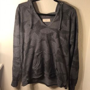 Ocean Drive v-neck hoodie